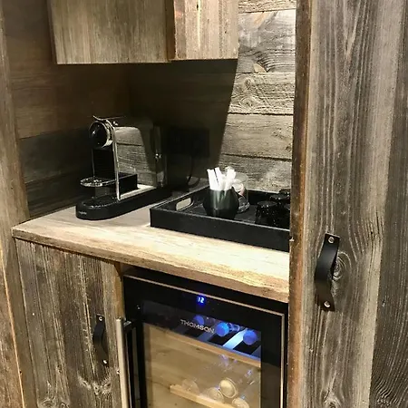 Capsule hotel Studio Centre